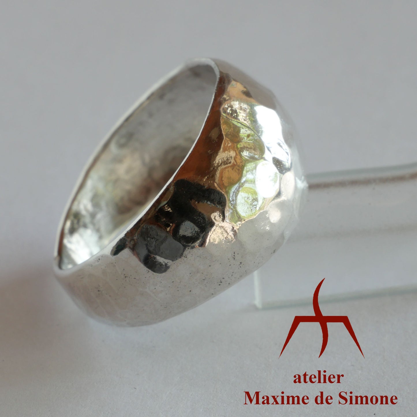 Bague en argent martelé