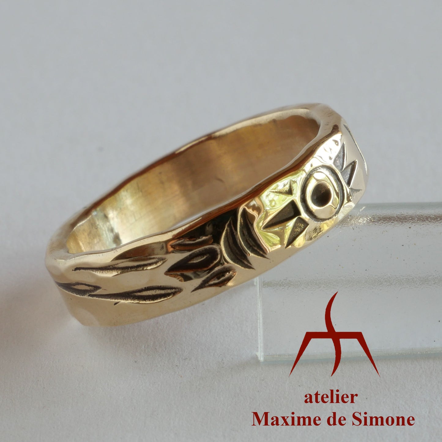 bague en bronze personnalisable gravée de motifs solaires pour hommes et femmes
