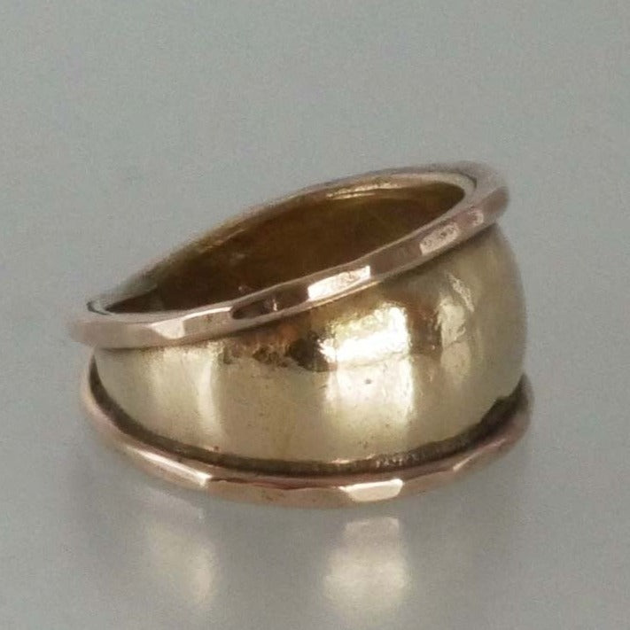 bague en bronze martelé -atelier Maxime de Simone