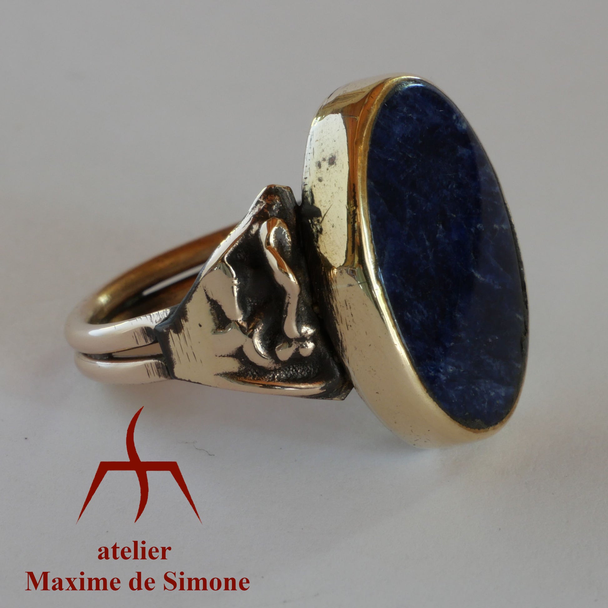 bague en bronze avec sodalite