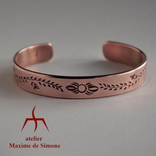 bracelet personnalisable en bronze ambré gravé de motifs végétaux