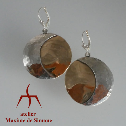 boucles d’oreilles en forme de soleil en bronze et de lune en argent