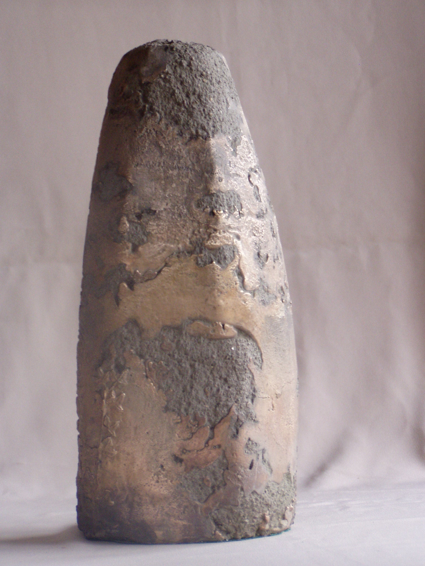 Sculpture en bronze - menhir Gavrinis