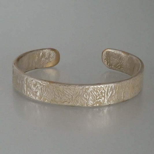 bracelet en bronze et argent travaillé à la température de fusion